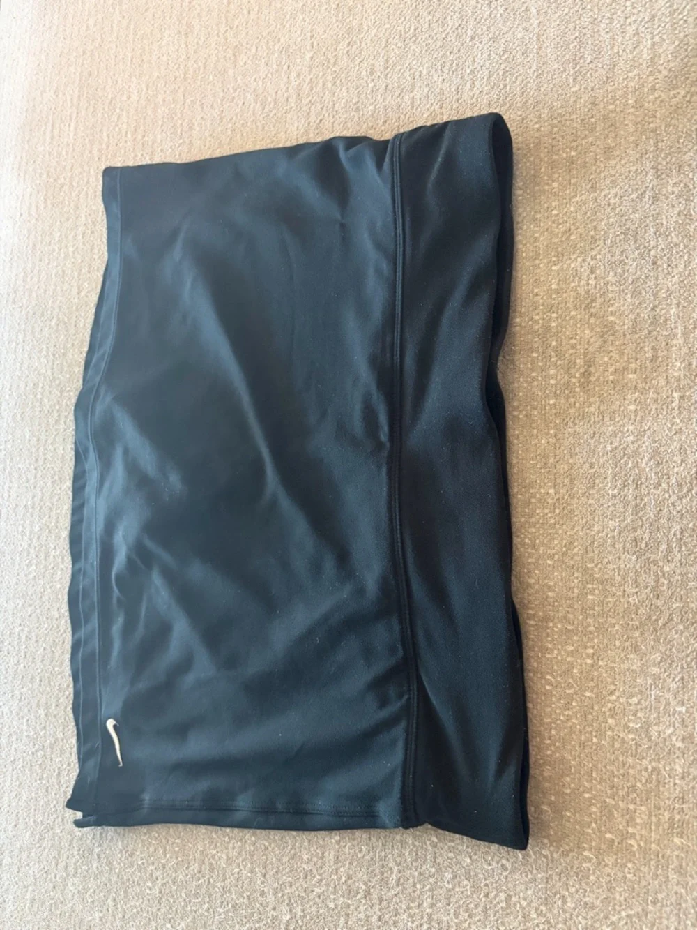 Nike Black Performance Skort with White Swoosh XS - Picture 3 of 6